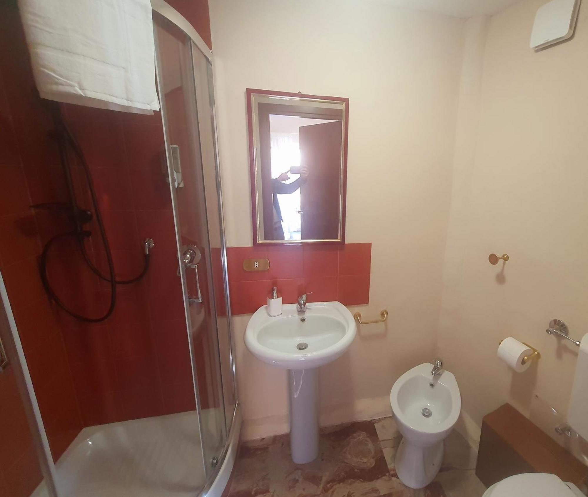 Le Stanze Dei Doria Hotel Valmontone Bagian luar foto